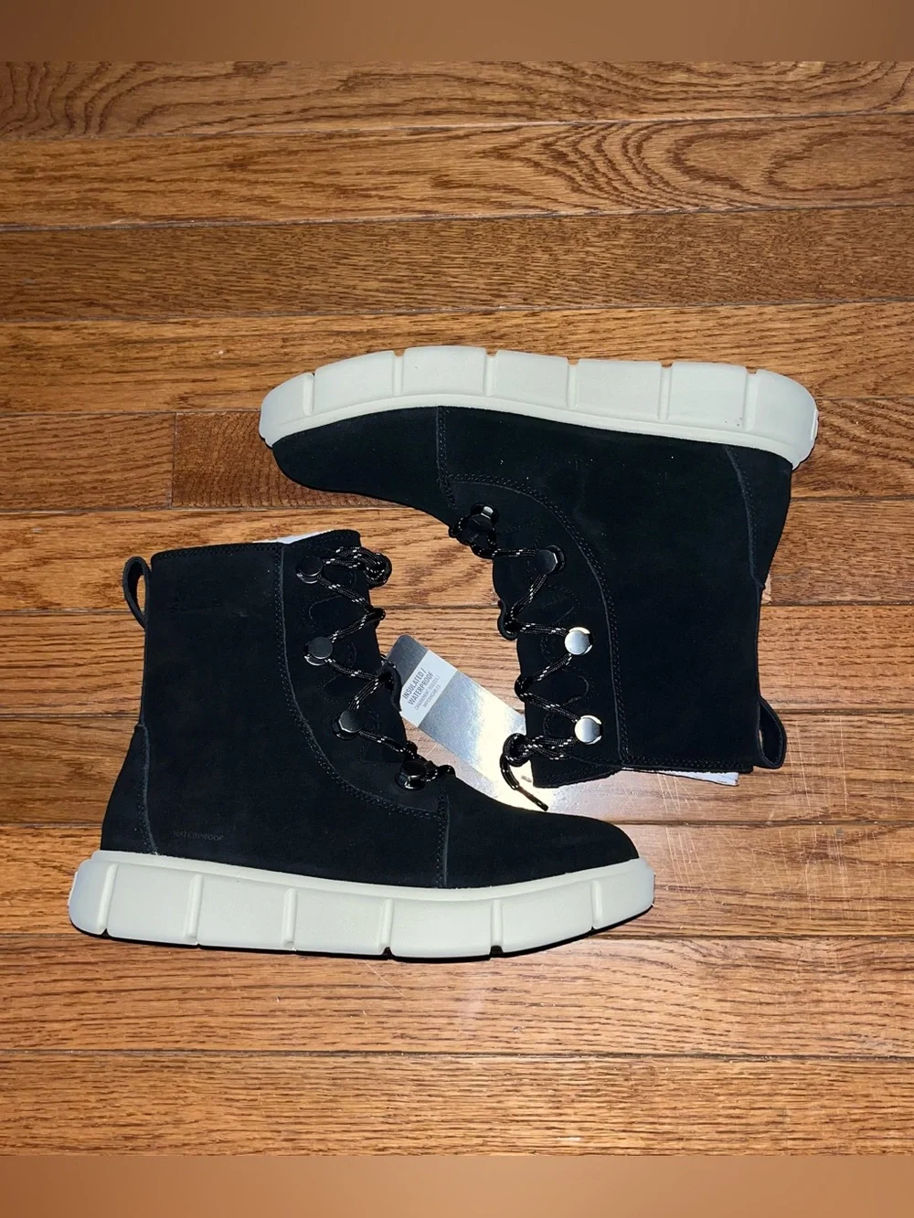 Sorel Explorer 3 Joan Waterproof Winter Boot Black & Chalk Women’s Size 7.5